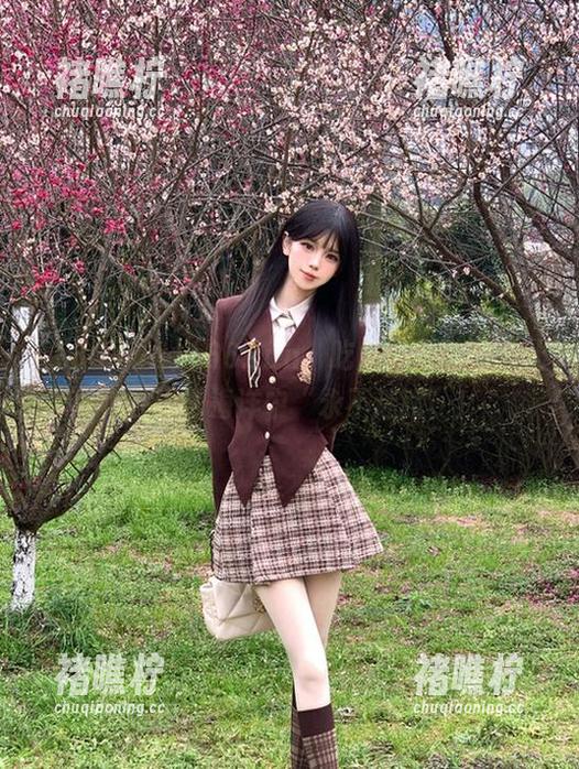 166.fun，吃瓜必备神器，让你在舆论海洋中“永不迷路”！