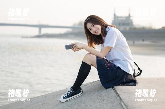 每次上线17吃瓜网官网，不经意间就会沉浸在观看的海洋
