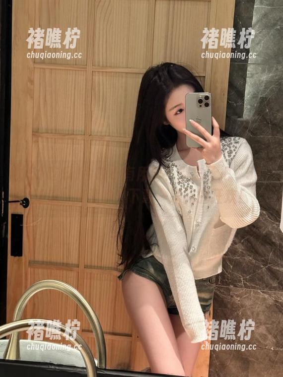 今晚小有所醉？别忘了把“51吃瓜”收藏啦，下载一瞬间的狂欢！