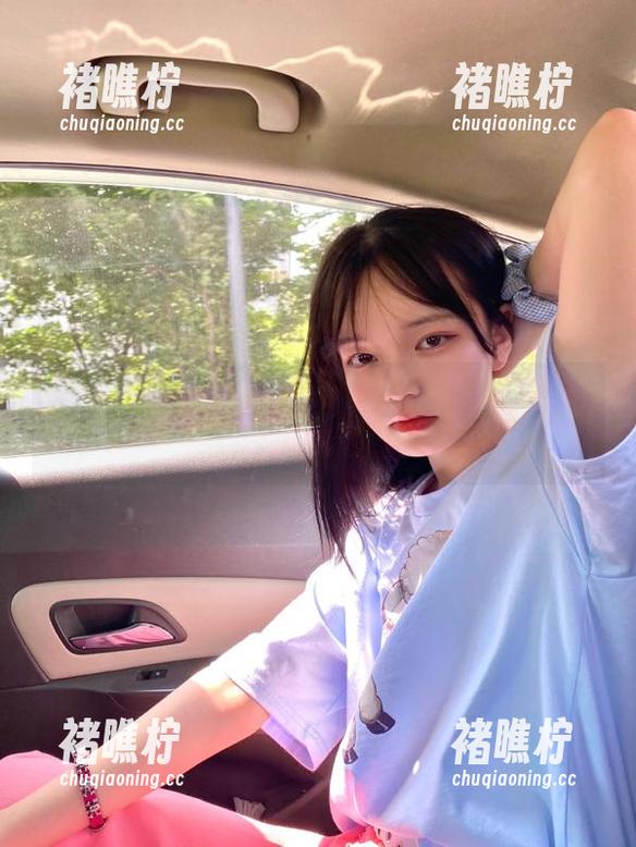 视频播放中：51吃瓜网每日一赛，热到不行的选手又是哪个？