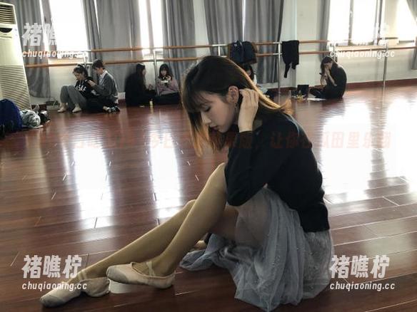 91今日吃瓜苹果版，让你在瓜田里乐翻天！