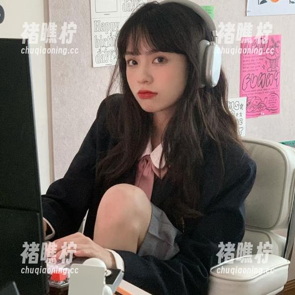 91吃瓜网网页版，让你一边刷瓜一边躺着，完全不想动了！