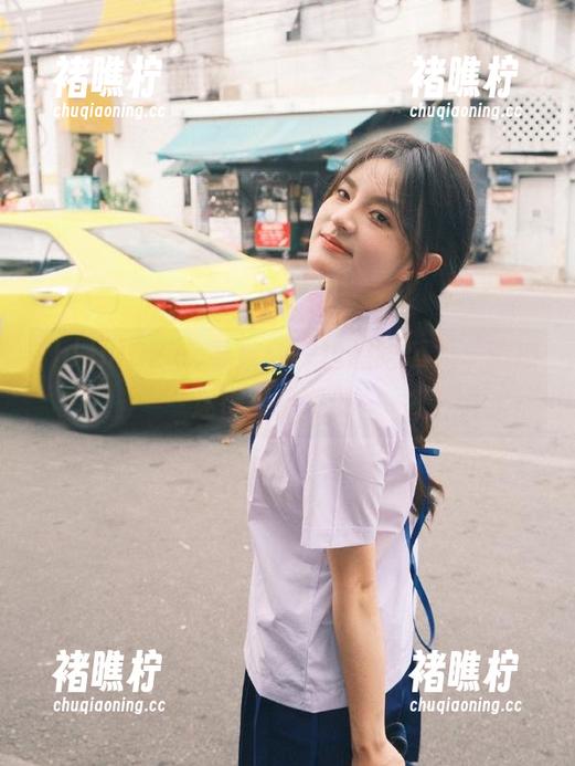 hl02.co导航：一边想吃瓜，一边被迷得晕乎乎的…