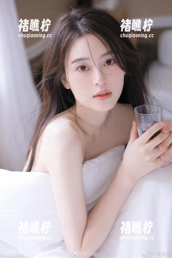 有人说不更新的hlw像没加糖的咖啡，今天我信了！