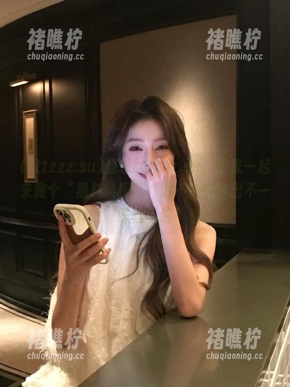 登录tttzzz.su，跟我一起来做个“黑料侦探”，说不定会找出不一样的“蛛丝马迹”哦！