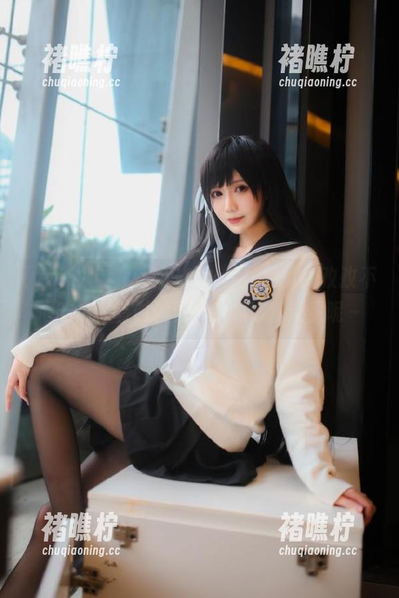 上“zztt88.ccm”网页，孜孜不倦吃瓜，有时候觉得这瓜比我还甜呢～
