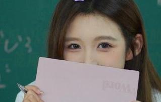 从娜娜嘴里吐出的新的瓜，快下载五一吃瓜，一起感受这奇妙的宁静！