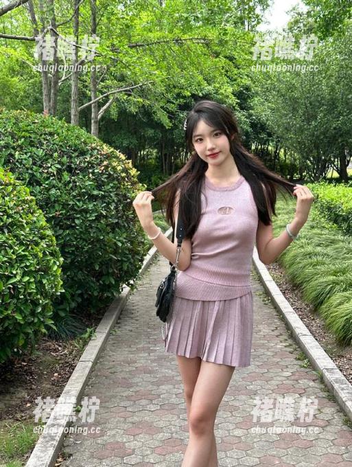 今天的五一吃瓜首页，娜娜的即兴表演是要搞事情吗？
