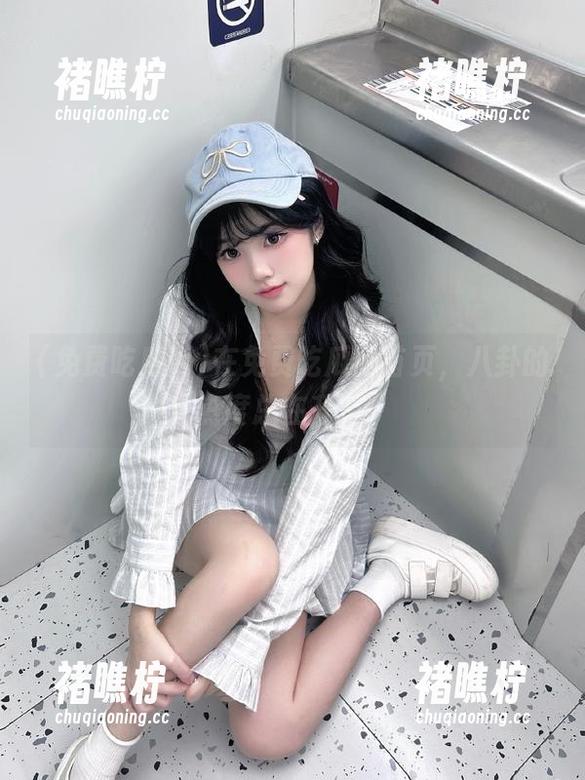 在免费吃瓜网首页，八卦的热度总在升温！