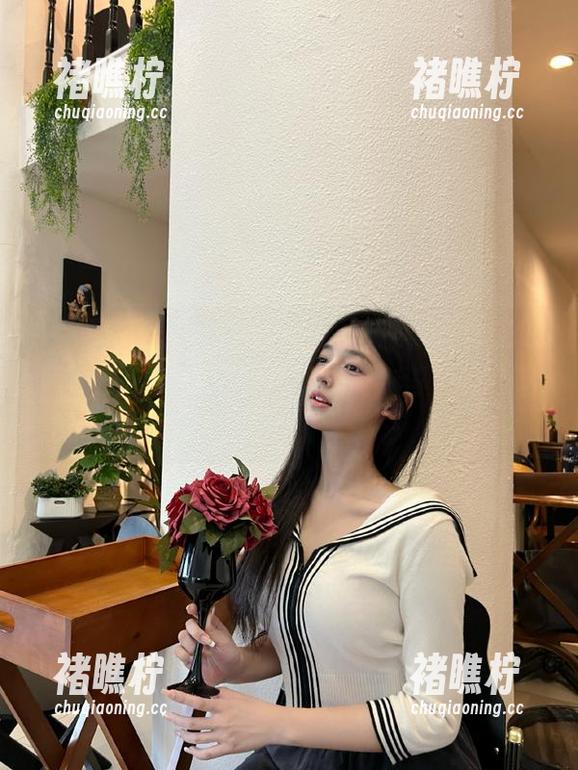 安卓系统的惊喜，免费吃瓜网，瓜在嘴里，重点是脑海中浮现的一团乱七八糟的猜想…