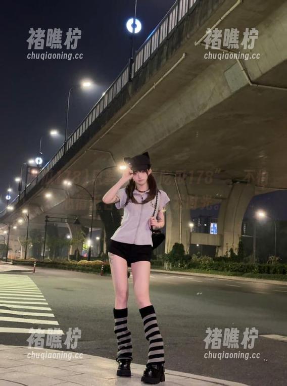 只要下载“吃瓜178”，不怕心情低谷，悠哉打发时光。