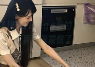 吃瓜17cgg里的八卦，那个网址真让我震惊了！