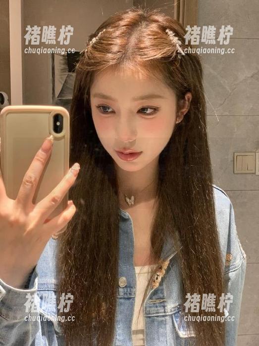 在吃瓜不打烊的入口，黑料社老司机的传说霸榜，这是个多疯癫的地方！