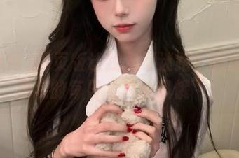 网页版让我永不迷路！吃瓜网填满我的每日“八卦饥饿”。