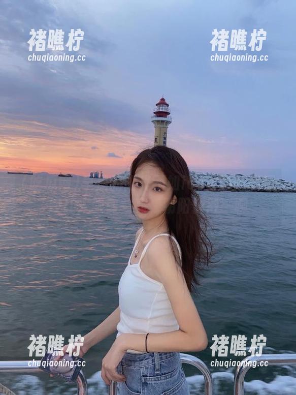 早晨的阳光不如ios上的吃瓜网般让人眼前一亮，朝阳值得一聊