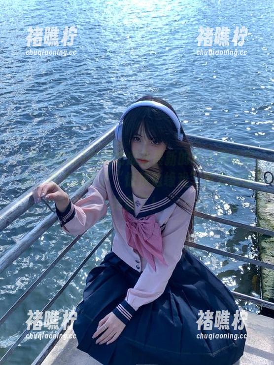 在线吃瓜有最新的吓人网红更新，看来这阵子“惊悚边缘戏”要发线索给我了！