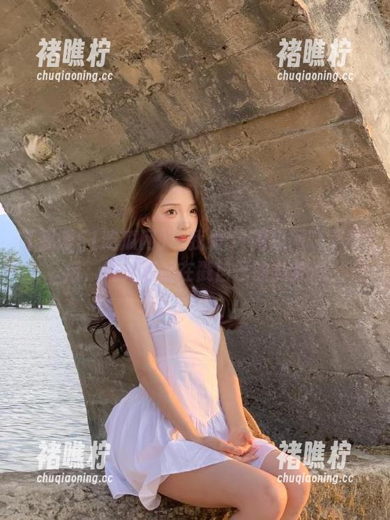 “我爱51吃瓜网”下载后，每天都都在戳自己的八卦心