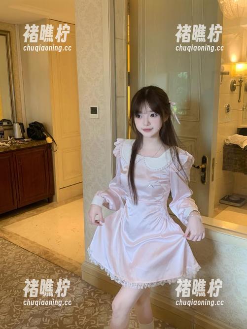 下载“51我要吃瓜”，让八卦一键唾手可得，边吃瓜边追！