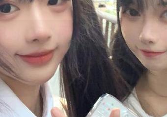 在“网曝黑料”上看到那个不可思议的视频，心里暗爽，说好的狗血呢？