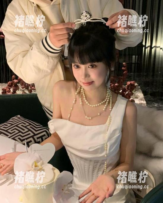 黑料不打样 黑料网黑料不打样,没跟上线路的瓜友真冤!