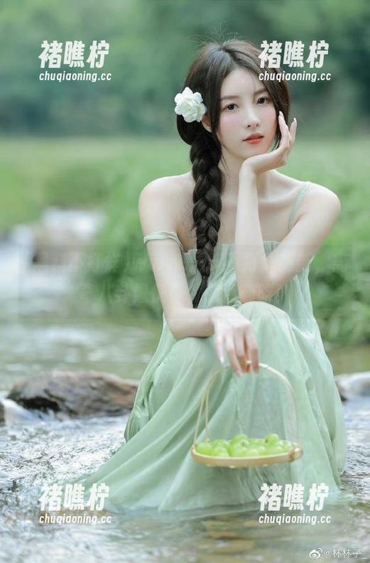 www.黑料不打烊更新，离奇八卦像快餐，随点随吃！