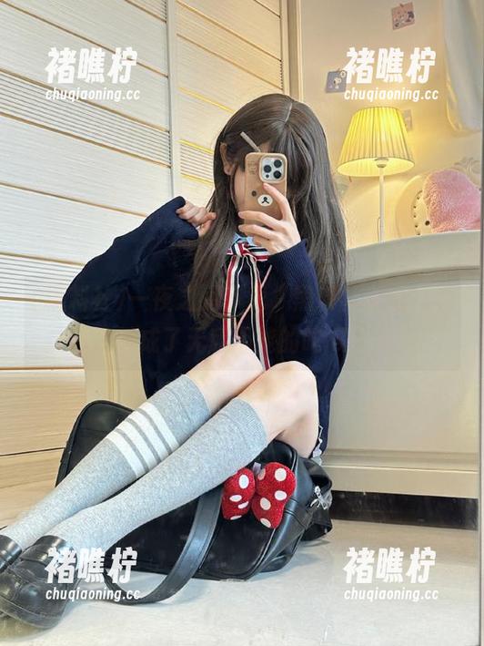 一夜之间下载“黑料社在线”，我仿佛成了无所不能的吃瓜达人。