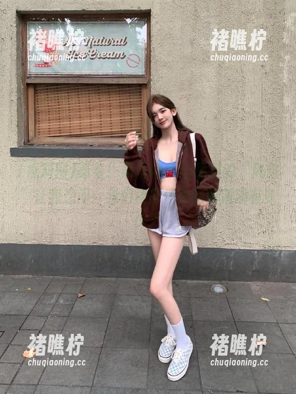 必看！黑料网app最新的“风向”让我想问：我们能随便扒的问题还有多少？