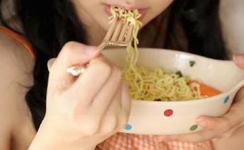 “黑料网”网页要开到天亮，你敢不敢来陪我熬夜瓜？