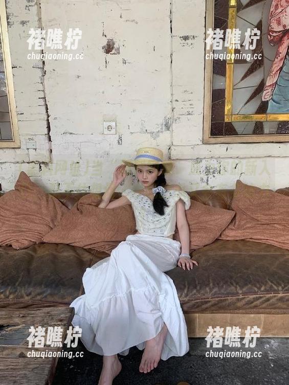当“黑料网址”成为你的新入口，忍不住想问，今晚的瓜又会有多给力？