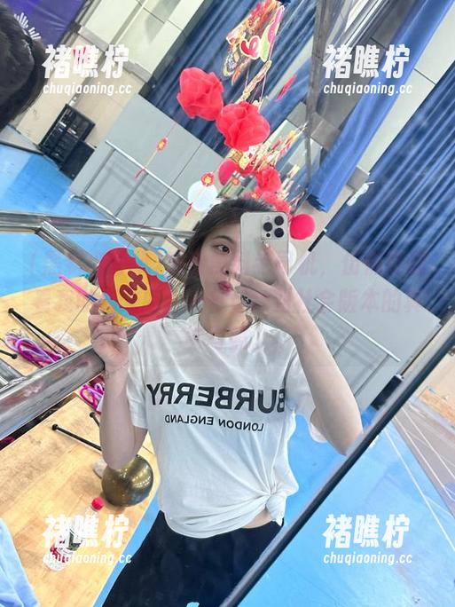 观看黑料老司机，仿佛在翻看我的朋友圈，一秒get到社会版本的真实写照。
